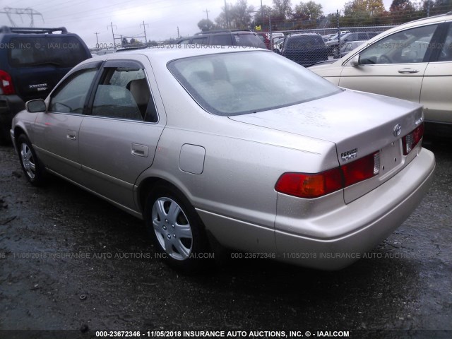4T1BG22K2YU760333 - 2000 TOYOTA CAMRY CE/LE/XLE 米色 照片 3