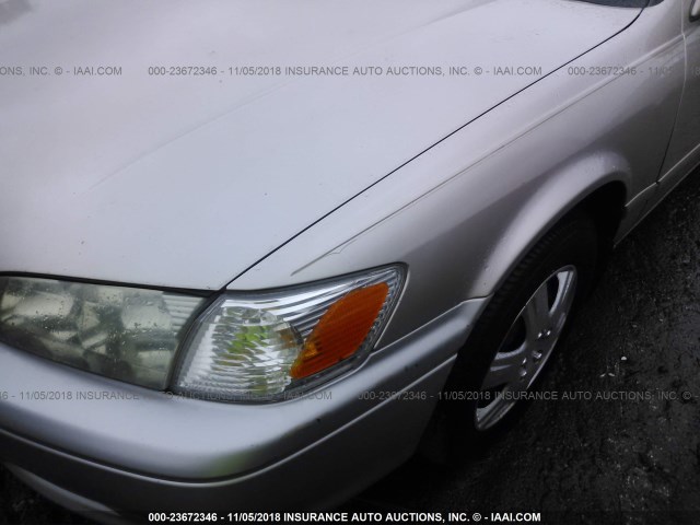 4T1BG22K2YU760333 - 2000 TOYOTA CAMRY CE/LE/XLE 米色 照片 6