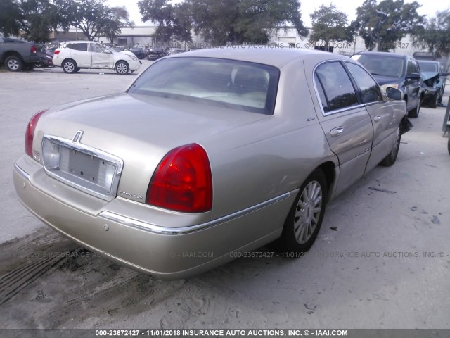 1LNHM81W34Y650677 - 2004 LINCOLN TOWN CAR EXECUTIVE/SIGNATURE TAN photo 4