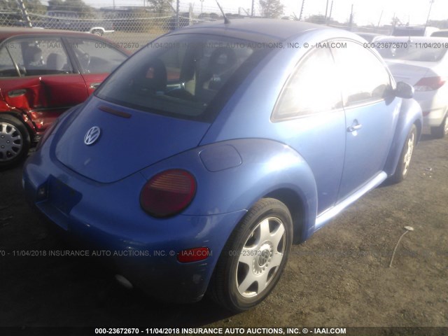 3VWDD21CX1M424386 - 2001 VOLKSWAGEN NEW BEETLE GLX 蓝色 照片 4