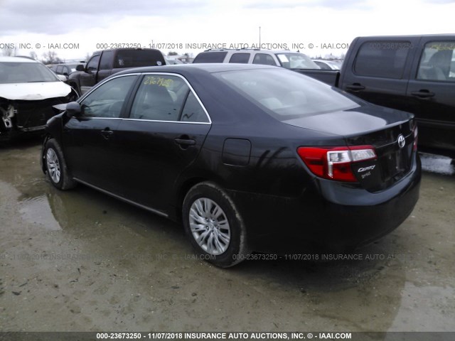 4T4BF1FK5ER432462 - 2014 TOYOTA CAMRY L/SE/LE/XLE Mavi foto 3