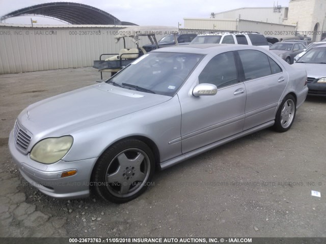 WDBNG73J51A208710 - 2001 MERCEDES-BENZ S 55 AMG SILVER photo 2