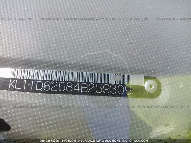 KL1TD62684B259309 - 2004 CHEVROLET AVEO YELLOW photo 9