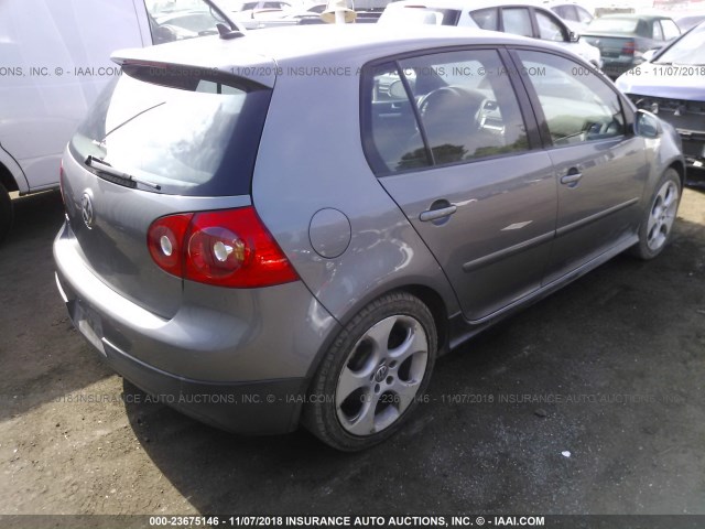 WVWGD71K29W042059 - 2009 VOLKSWAGEN GTI GRAY photo 4