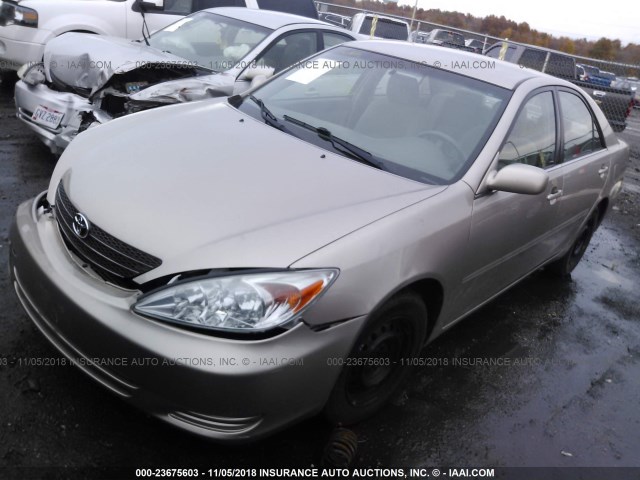 4T1BE32K83U218979 - 2003 TOYOTA CAMRY LE/XLE/SE GOLD photo 2