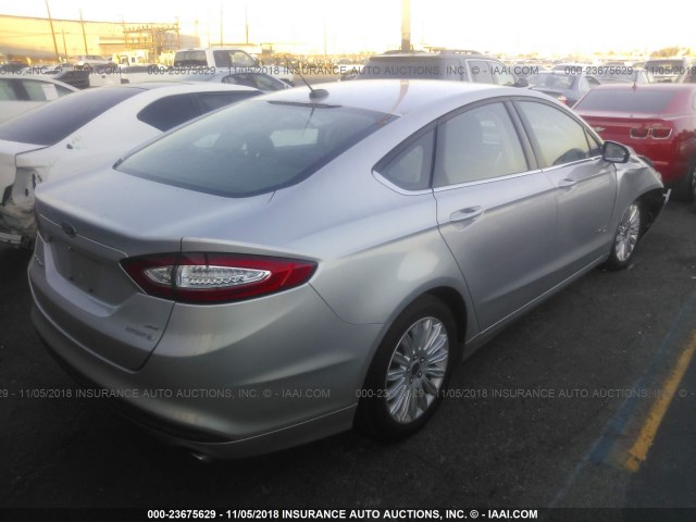 3FA6P0LU8GR389345 - 2016 FORD FUSION SE HYBRID SILVER photo 4