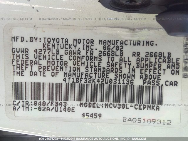 4T1BF32K42U031136 - 2002 TOYOTA CAMRY LE/XLE/SE WHITE photo 9