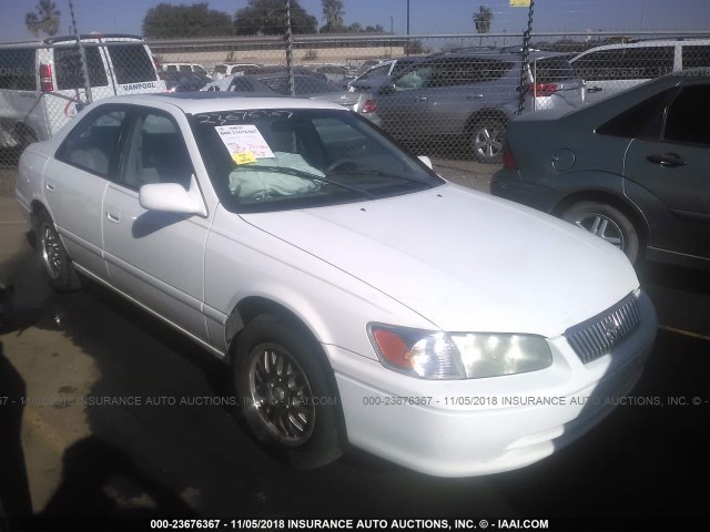 4T1BG22K81U820847 - 2001 TOYOTA CAMRY CE/LE/XLE 白色 照片 1