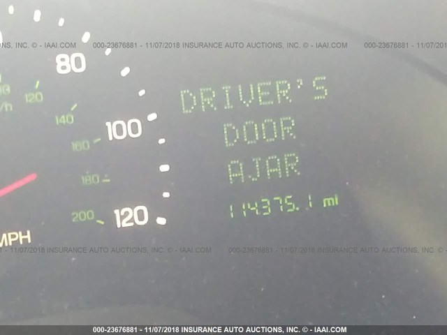 1LNFM97VXWY654109 - 1998 LINCOLN CONTINENTAL  绿色 照片 7