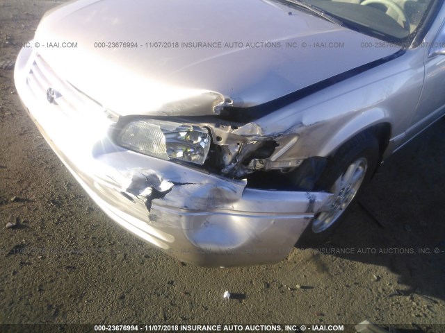 JT2BF22K8X0147297 - 1999 TOYOTA CAMRY LE/XLE 棕色 照片 6