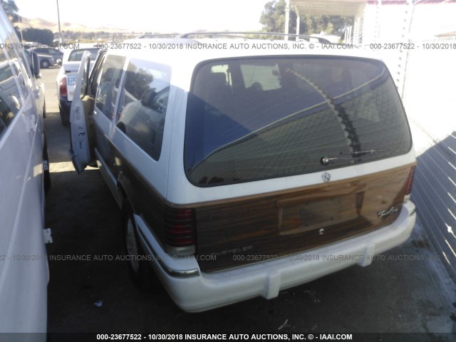 1C4GH54RXNX284720 - 1992 CHRYSLER TOWN & COUNTRY  WHITE photo 3