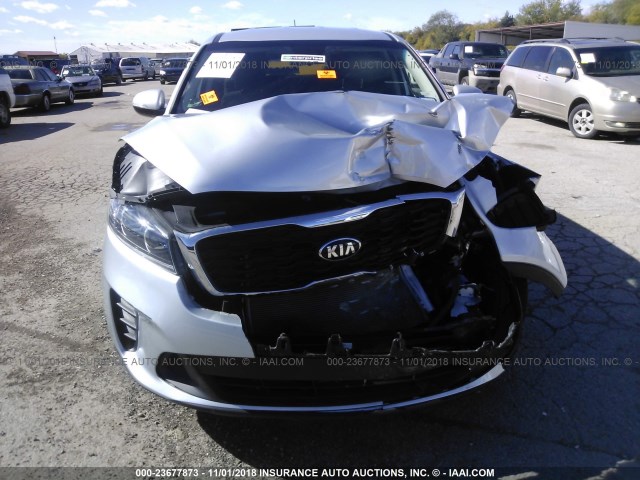 5XYPG4A50KG486057 - 2019 KIA SORENTO LX/L SILVER photo 6