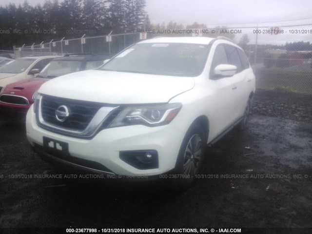 5N1DR2MM8JC671136 - 2018 NISSAN PATHFINDER S/SV/SL/PLATINUM WHITE photo 2