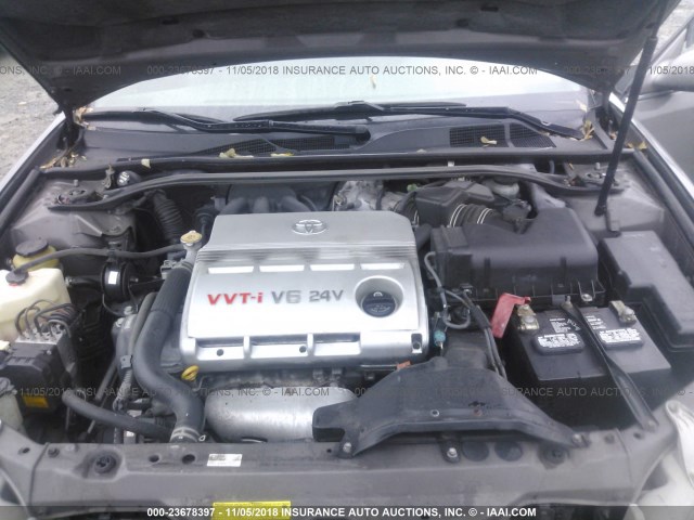 4T1BF30K25U613159 - 2005 TOYOTA CAMRY LE/XLE/SE GRAY photo 10