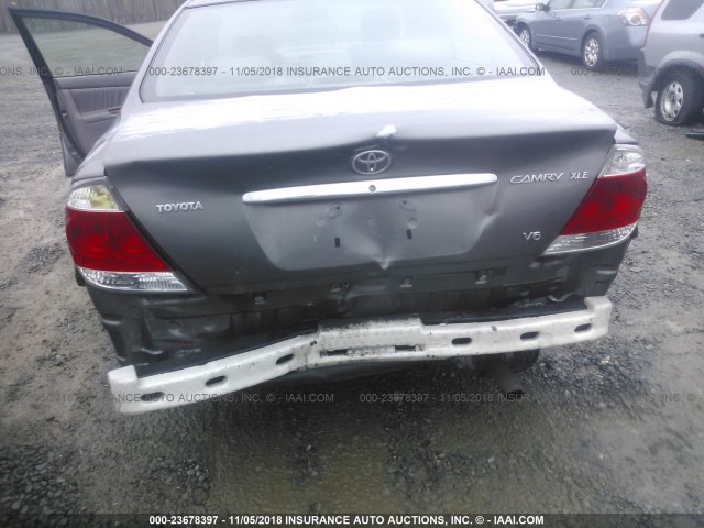 4T1BF30K25U613159 - 2005 TOYOTA CAMRY LE/XLE/SE GRAY photo 6