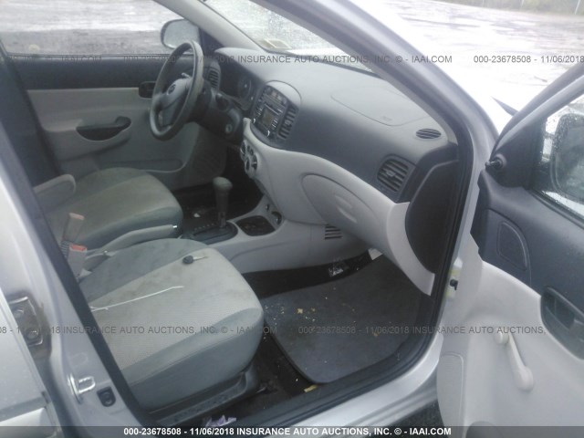 KMHCN4AC8BU610735 - 2011 HYUNDAI ACCENT GLS SILVER photo 5