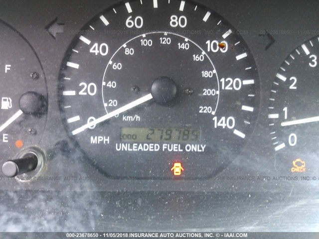 4T1BG22K1WU345369 - 1998 TOYOTA CAMRY CE/LE/XLE 棕色 照片 7