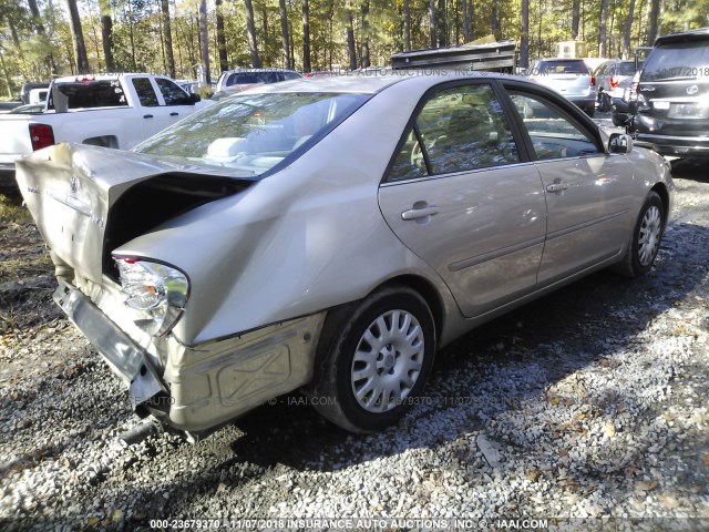 4T1BE30K13U231060 - 2003 TOYOTA CAMRY LE/XLE/SE GOLD photo 4