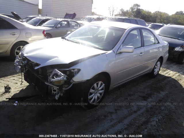 4T1BE32K86U162420 - 2006 TOYOTA CAMRY LE/XLE/SE SILVER photo 2