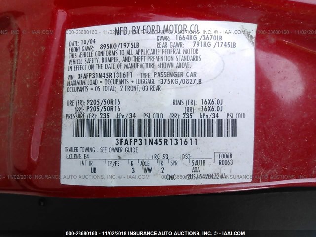3FAFP31N45R131611 - 2005 FORD FOCUS ZX3 RED photo 9