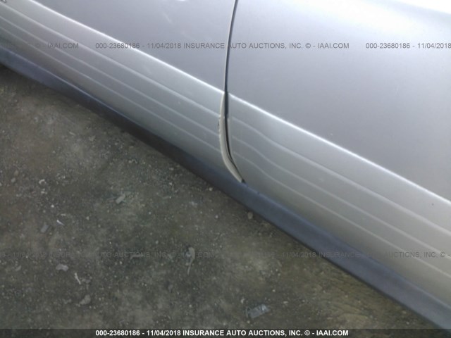 4S3BH675647628535 - 2004 SUBARU LEGACY OUTBACK AWP 银色 照片 6