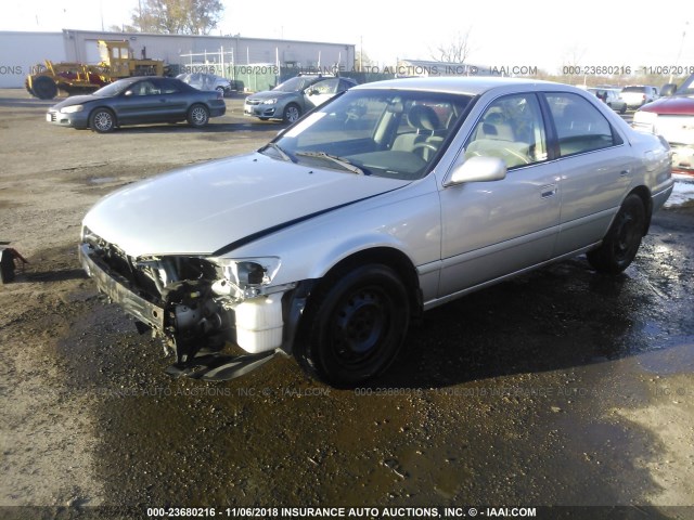 4T1BG22K41U029540 - 2001 TOYOTA CAMRY CE/LE/XLE 银色 照片 2