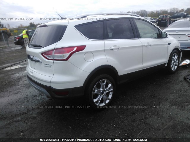 1FMCU0JX5FUA87209 - 2015 FORD ESCAPE TITANIUM WHITE photo 4