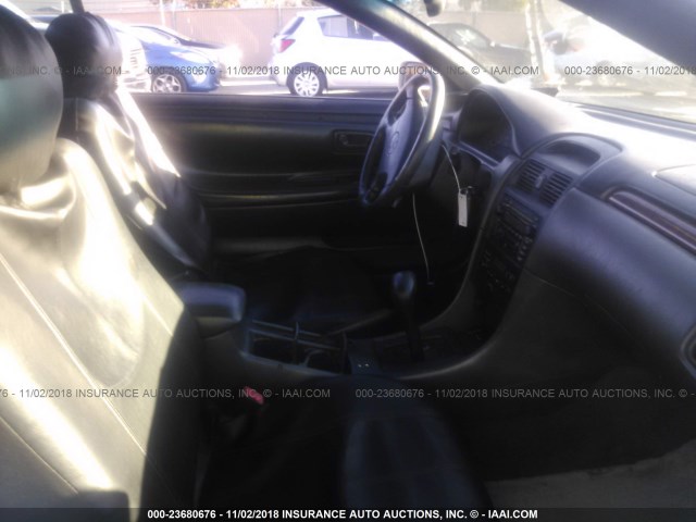 2T1FF28P31C448231 - 2001 TOYOTA CAMRY SOLARA SE/SLE Gümüş foto 5