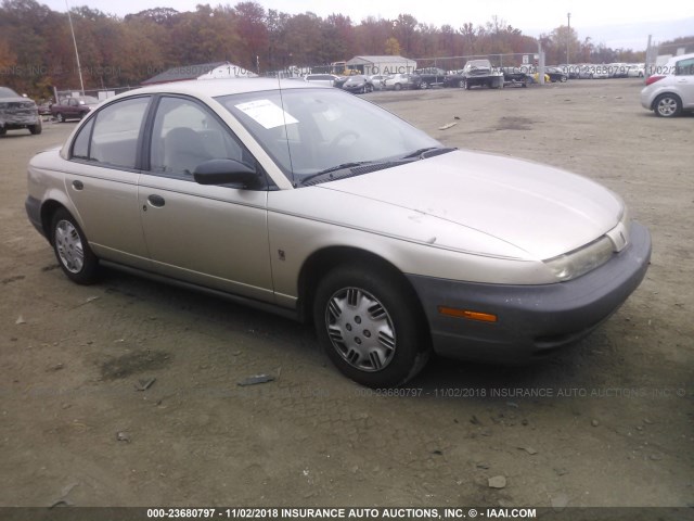 1G8ZH5281WZ189479 - 1998 SATURN SL1 GOLD photo 1