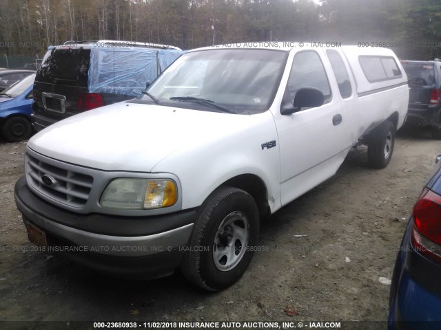 1FTZX1722YNC14552 - 2000 FORD F150 WHITE photo 2