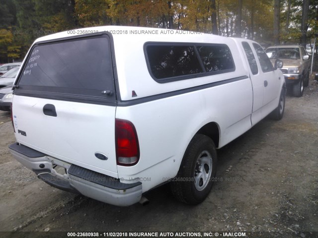 1FTZX1722YNC14552 - 2000 FORD F150 WHITE photo 4