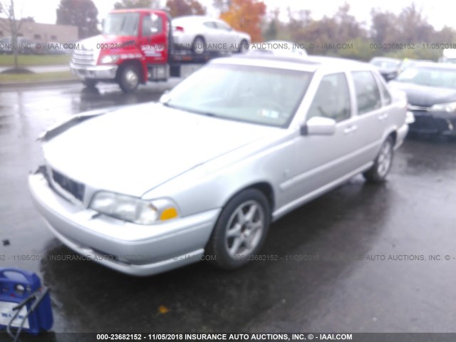 YV1LS61J9Y2646178 - 2000 VOLVO S70 SE GRAY photo 2