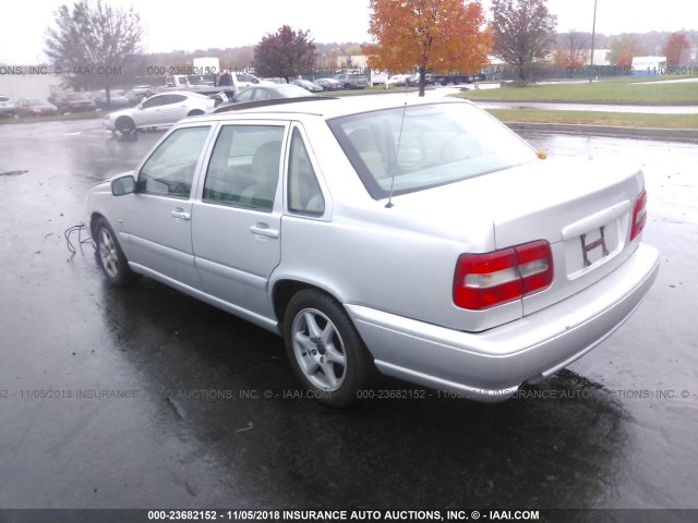 YV1LS61J9Y2646178 - 2000 VOLVO S70 SE GRAY photo 3