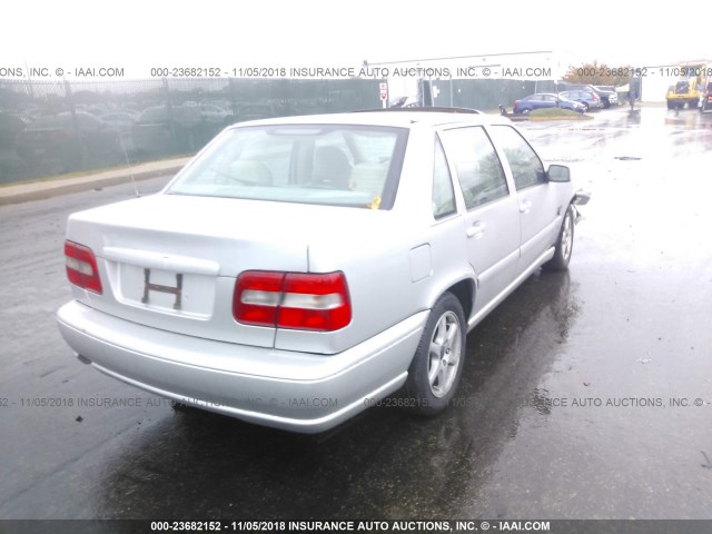 YV1LS61J9Y2646178 - 2000 VOLVO S70 SE GRAY photo 4