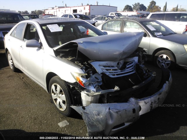 4T1BE46K97U518083 - 2007 TOYOTA CAMRY NEW GENERAT CE/LE/XLE/SE SILVER photo 1