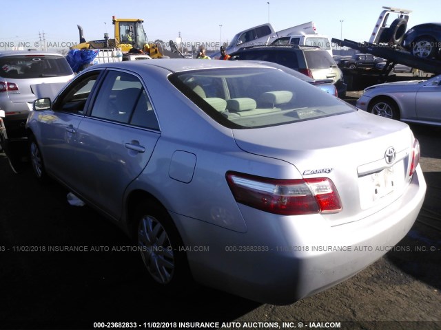 4T1BE46K97U518083 - 2007 TOYOTA CAMRY NEW GENERAT CE/LE/XLE/SE SILVER photo 3