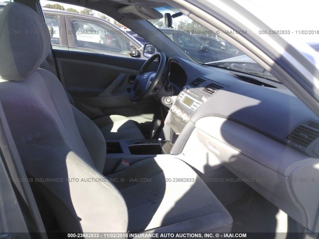 4T1BE46K97U518083 - 2007 TOYOTA CAMRY NEW GENERAT CE/LE/XLE/SE SILVER photo 5