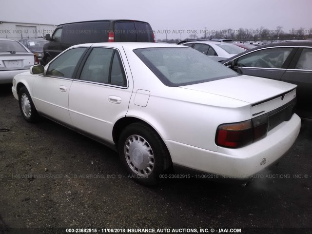 1G6KS54Y1WU923950 - 1998 CADILLAC SEVILLE SLS WHITE photo 3