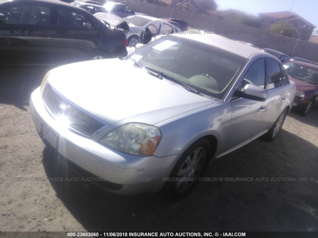 1FAHP24187G159420 - 2007 FORD FIVE HUNDRED SEL SILVER photo 2
