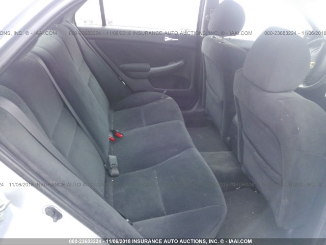 1HGCM55137A071151 - 2007 HONDA ACCORD VALUE SILVER photo 8