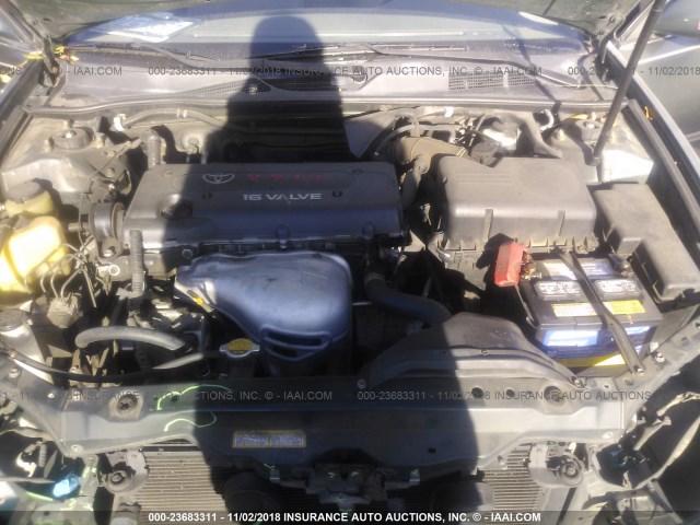 JTDBE32K620008455 - 2002 TOYOTA CAMRY LE/XLE/SE GREEN photo 10