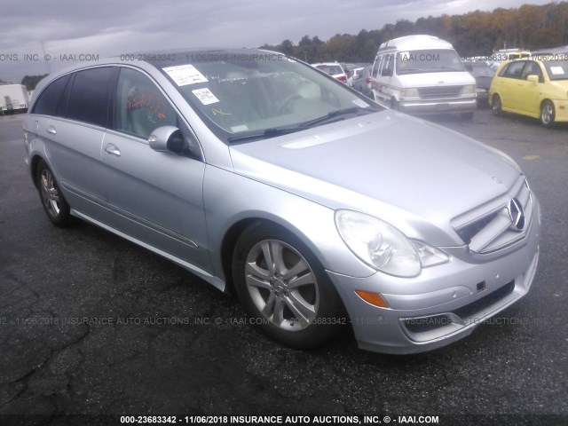 4JGCB75E06A001023 - 2006 MERCEDES-BENZ R 500 SILVER photo 1