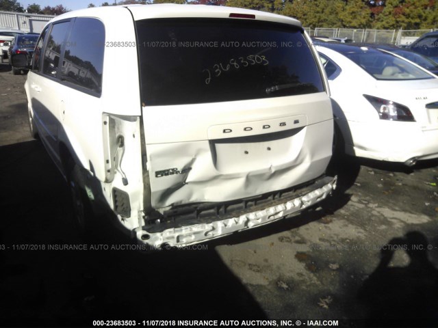 2C4RDGBG9CR122820 - 2012 DODGE GRAND CARAVAN SE WHITE photo 6