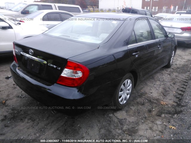4T1BE32K43U160420 - 2003 TOYOTA CAMRY LE/XLE/SE BLACK photo 4