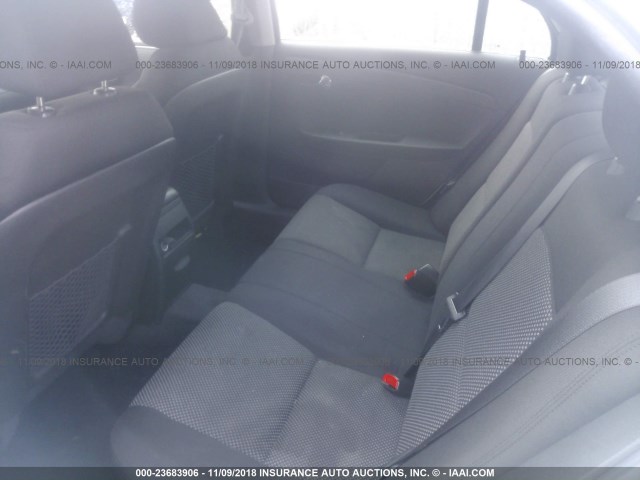 1G1ZC5EU2BF390289 - 2011 CHEVROLET MALIBU 1LT WHITE photo 8