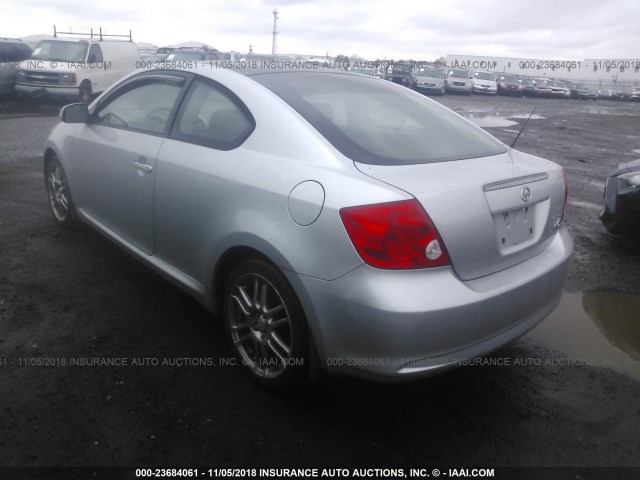 JTKDE177X60101009 - 2006 TOYOTA SCION TC 银色 照片 3