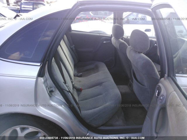 1G8JU54F22Y502141 - 2002 SATURN L200 银色 照片 8