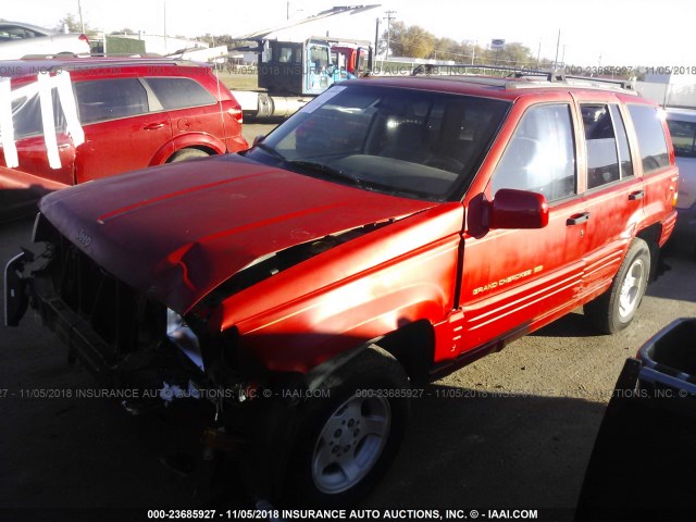 1J4GZ48Y0WC262883 - 1998 JEEP GRAND CHEROKEE LAREDO/SPECIAL RED photo 2