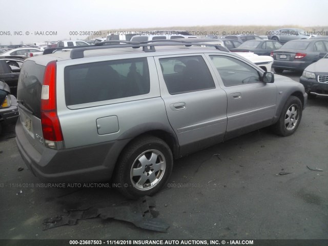 YV1SZ59H841149268 - 2004 VOLVO XC70 GRAY photo 4