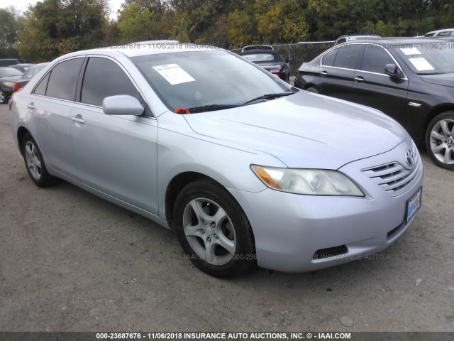 4T1BE46K87U132111 - 2007 TOYOTA CAMRY NEW GENERAT CE/LE/XLE/SE SILVER photo 1